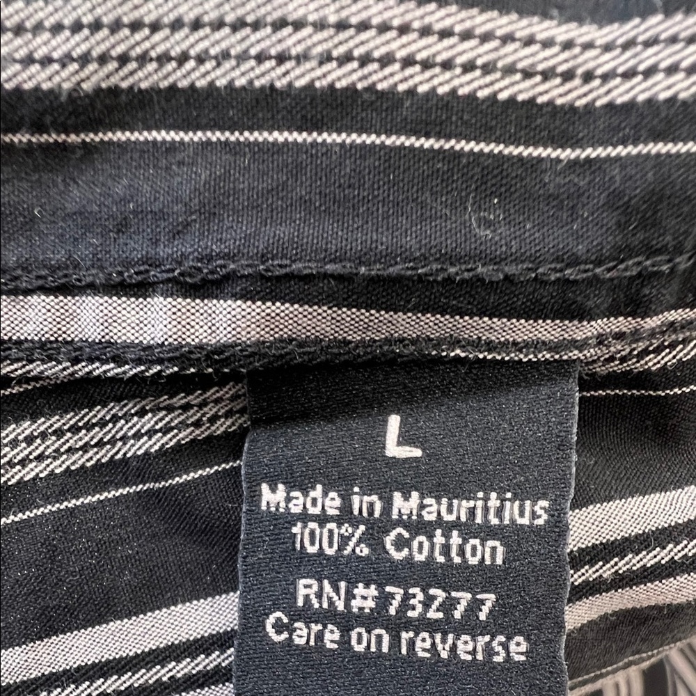 Apt 9 Size L Casual Button Down - image 5